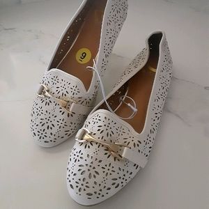 🆕️ Rockport White Leather Slip-On Flats Shoes